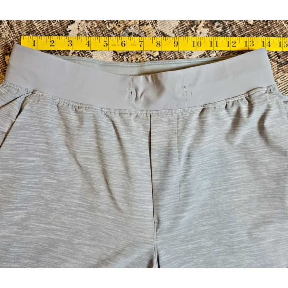 Lululemon T.H.E. Short 9 Linerless Gray Heather Training Gym Athletic M